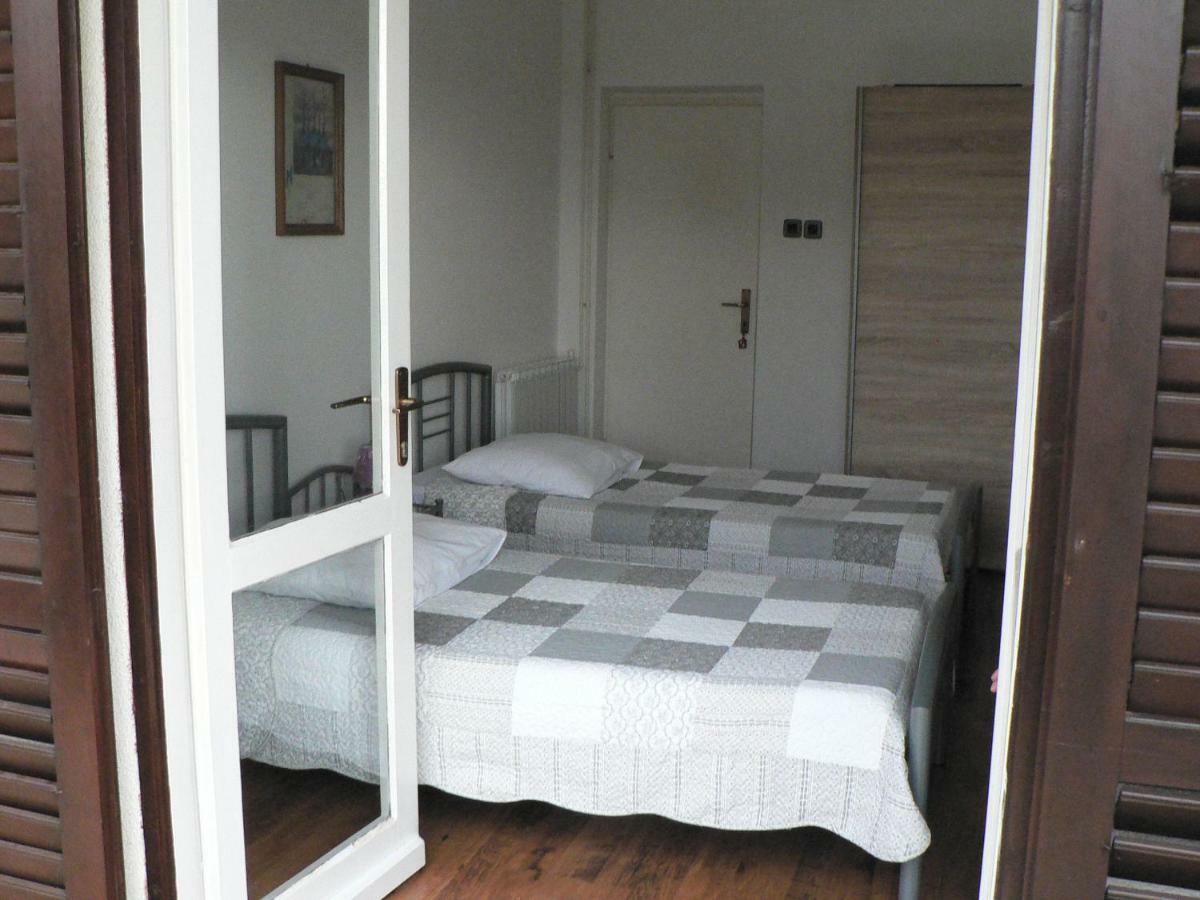 Apartman Mare Pula Exterior photo