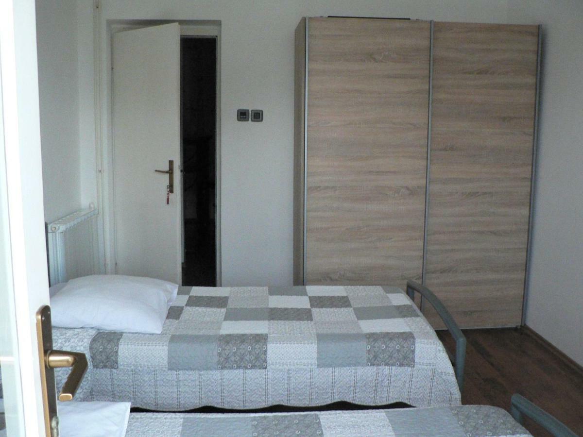 Apartman Mare Pula Exterior photo